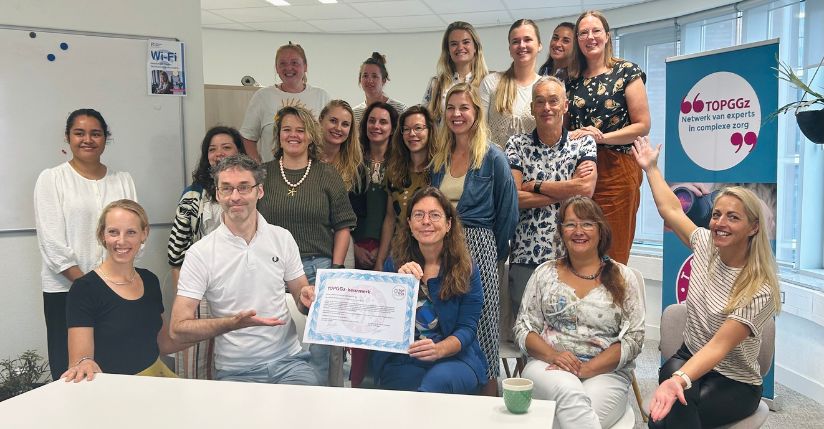 Teamfoto Sarr Autisme Rotterdam ontvangt TOPGGz-keurmerk